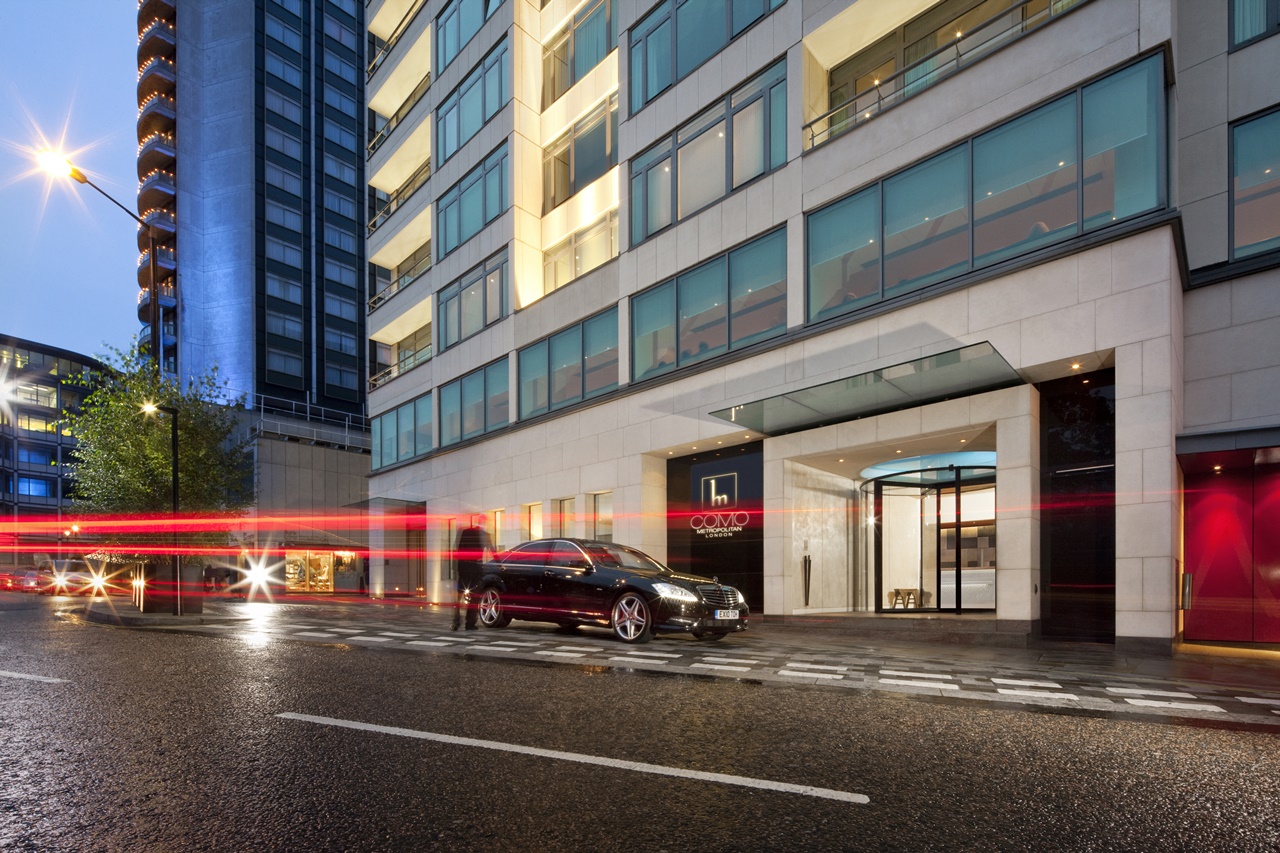 Refined Elegance, Holistic Wellness: A Comprehensive Exploration of COMO London's Impeccable Properties